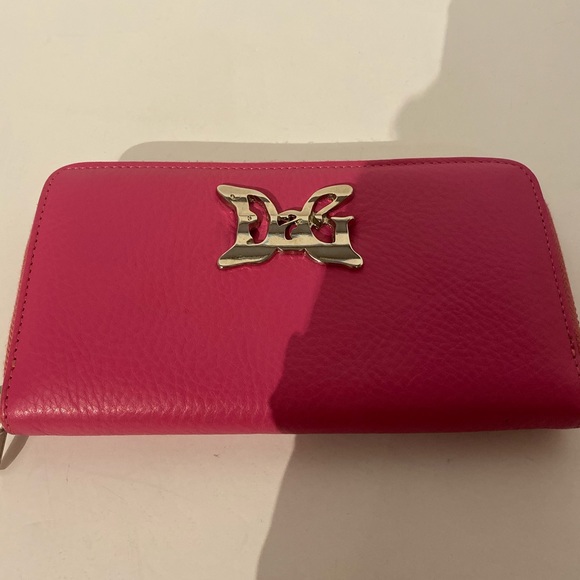 Dolce and Gabbana vintage purse and wallet set - Picture 7 of 8